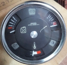 Reloj de gasolina, termómetro y manómetro